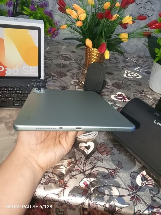 Планшет Redmi Pad SE