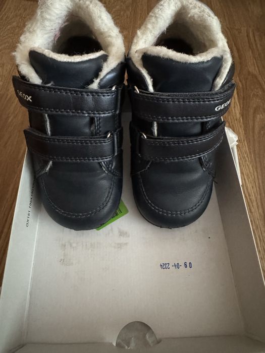 Ghetute Geox marimea 26