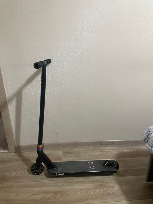 Трюковой самокат