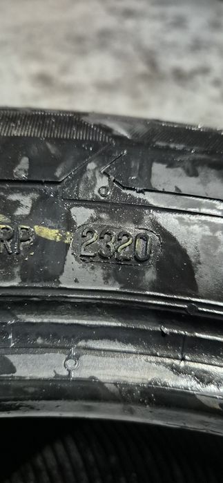 225 55 17 C Continental m+s