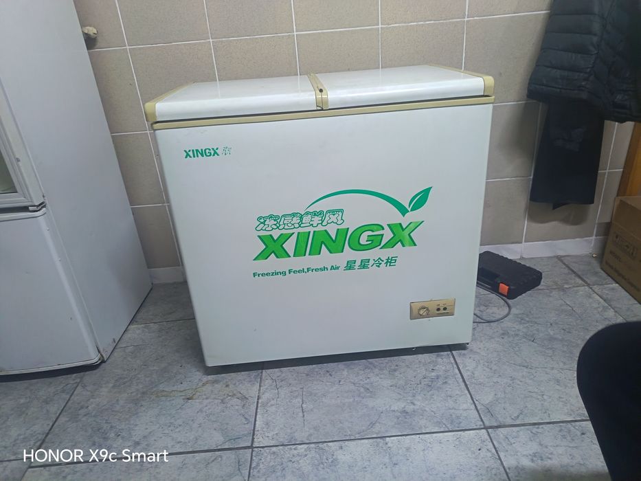 Продам Морозильник