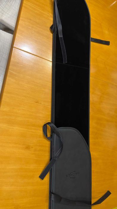 Сенник за 32 инчов монитор - Ilooker - кожен, нов