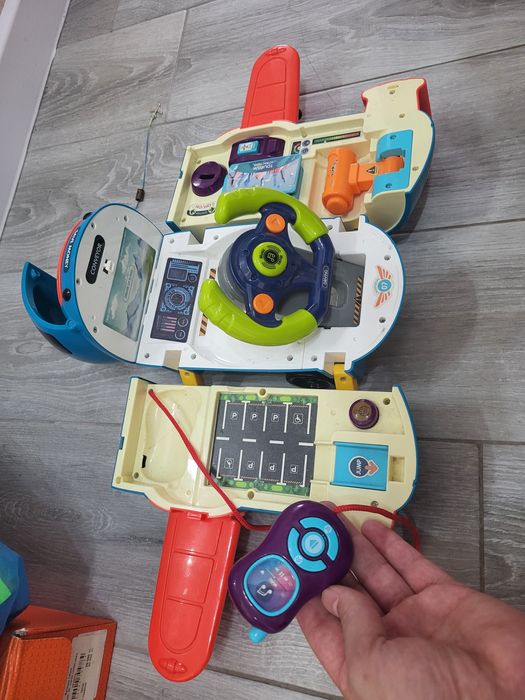 Самолёт игрушка интерактивный Pituso