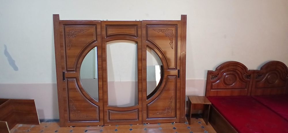 Sifatli mebel jihozlari