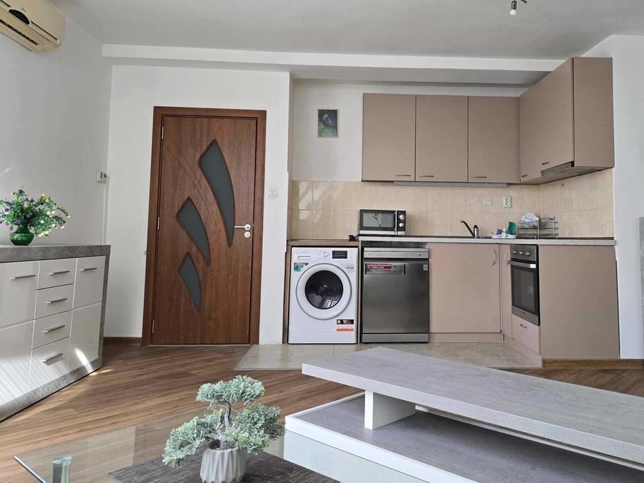 Дава се под наем Двустаен апартамент в София, Манастирски ливади - 74 кв.м за 765 € - Снимка #10