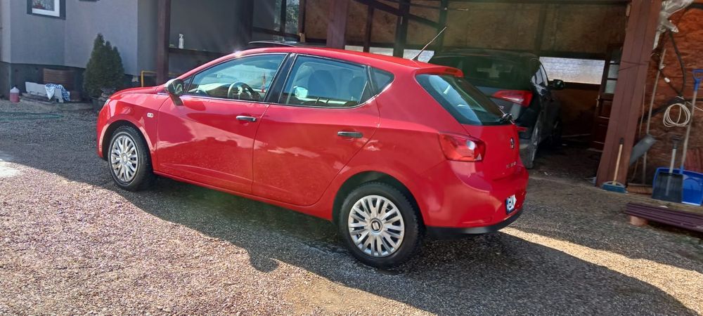 Vând Seat Ibiza 2012