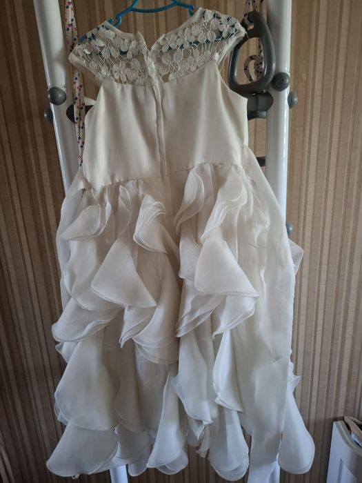 Продам красивые платья