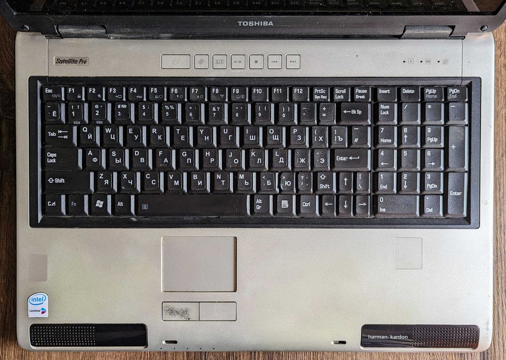 Ноутбук Toshiba Satellite Pro