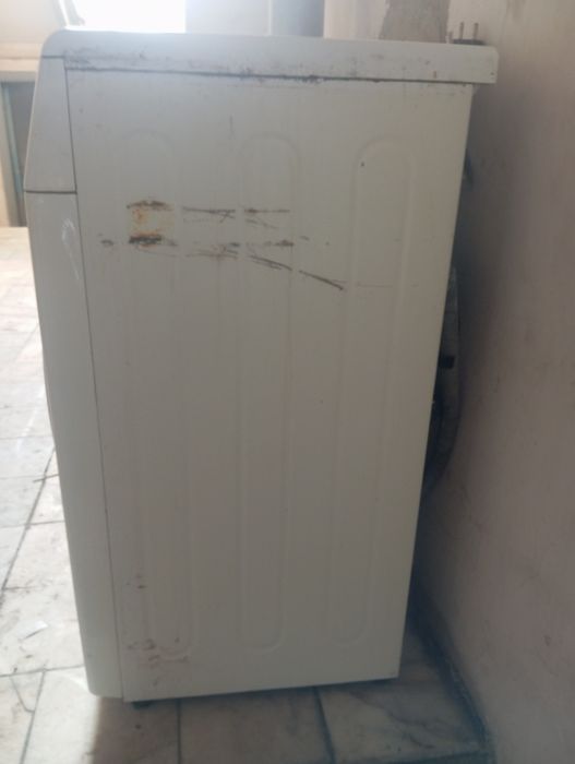 Продам стиральную машину