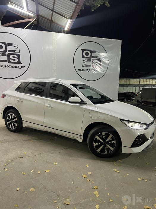 BYD e 2 luxury 2023