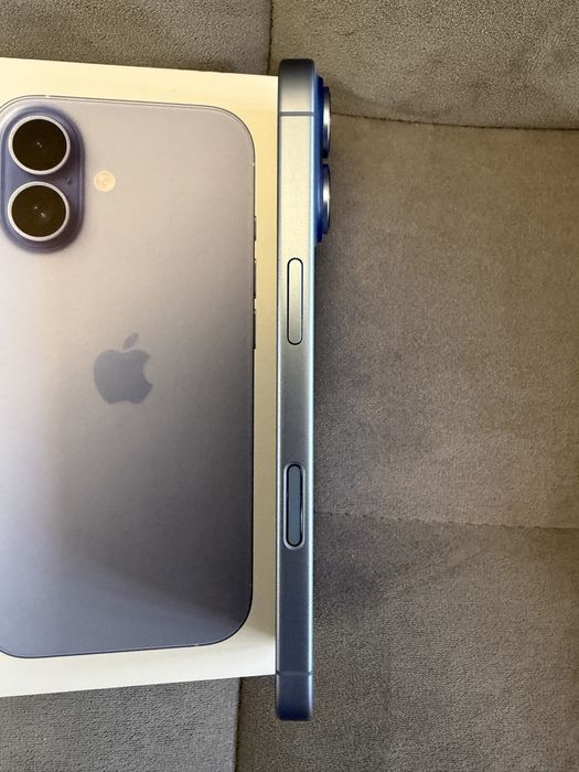iPhone 17 Как Новый Верифицированный