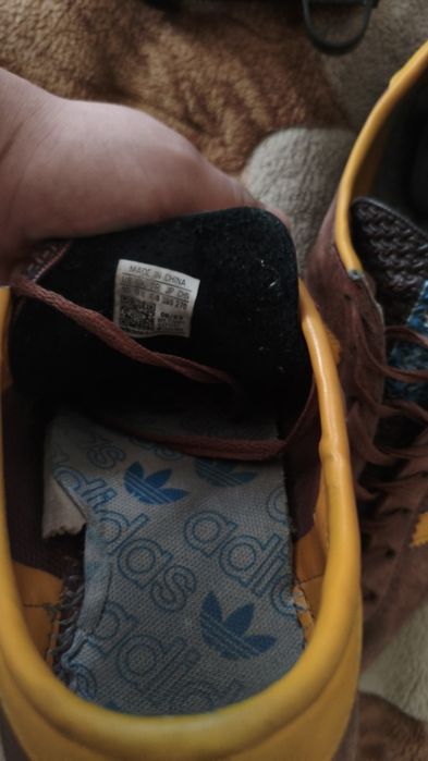 Кроссовки adidas Amsterdam