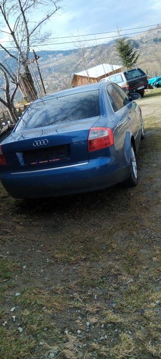 Vând Audi a4 în stare bună de funcționare