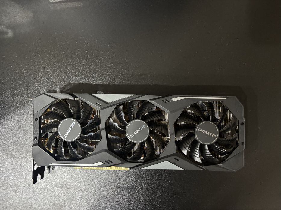 Gigabyte GeForce RTX 2070 SUPER GAMING OC 8G