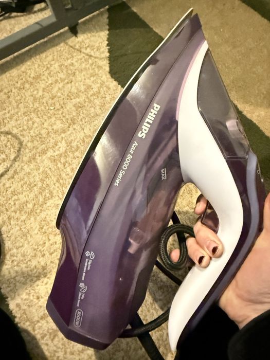 Утюг Philips DST8021 Azur 8000 Серия