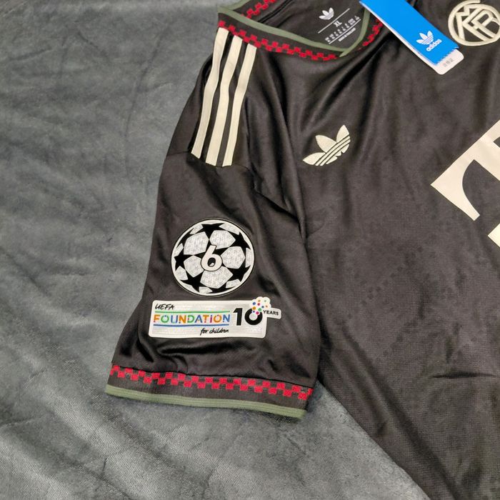 ADIDAS ORIGINALS футболна тениска/фланелка на Bayern Munich НОВА