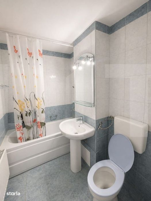 Apartament 3 camere, 67 mp, zona Lipovei