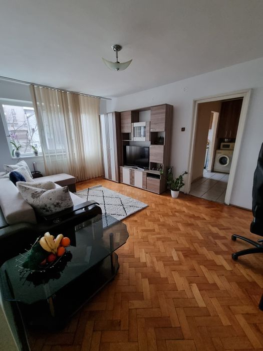 Inchiriez apartament cu 2 camere in cartierul Manastur