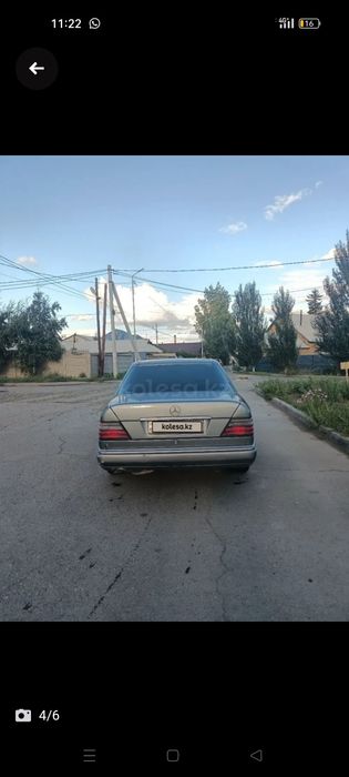 Продам мерс 124 е200