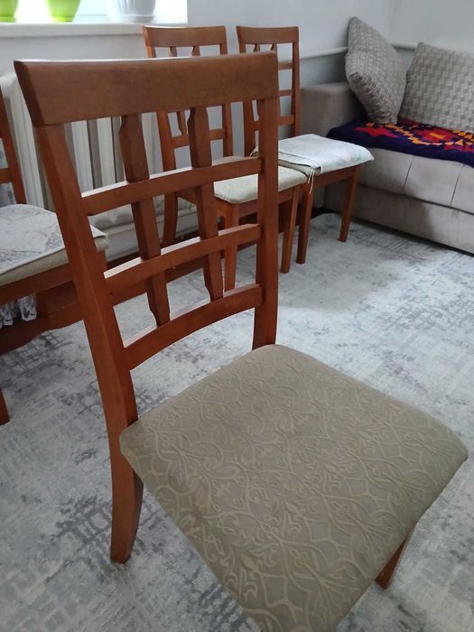 Стол и 12 стульев Малайзия