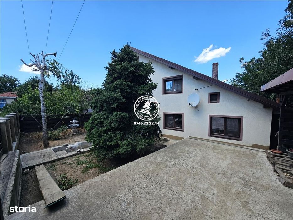 Vila 5 camere, 696 mp teren, Piscina - Aroneanu , Iasi