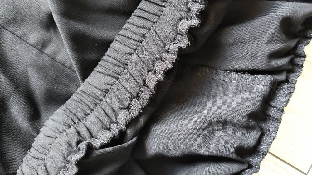 Pantaloni drepți, cu talie pe elastic, noi fără eticheta