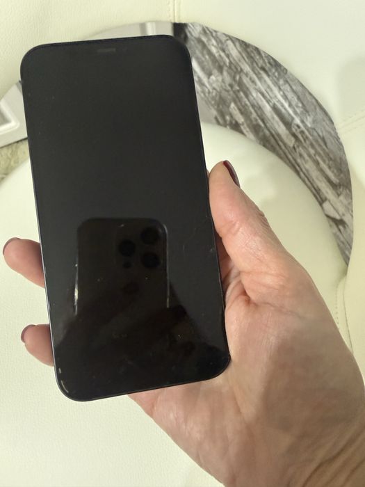 Iphone 12 за части