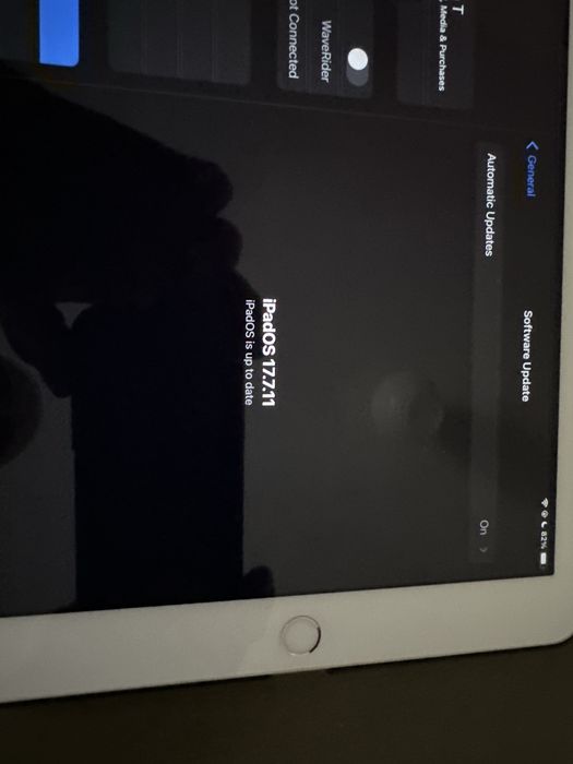 Vand ipad gen 6  cumparat din istyle