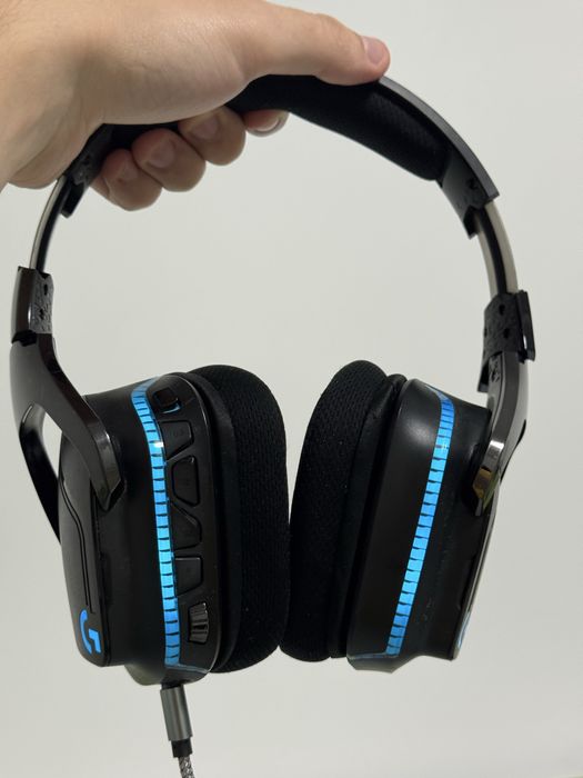Vand casti Logitech g635 ca noi