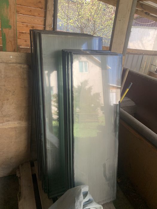 Стекло на пластиковых окон