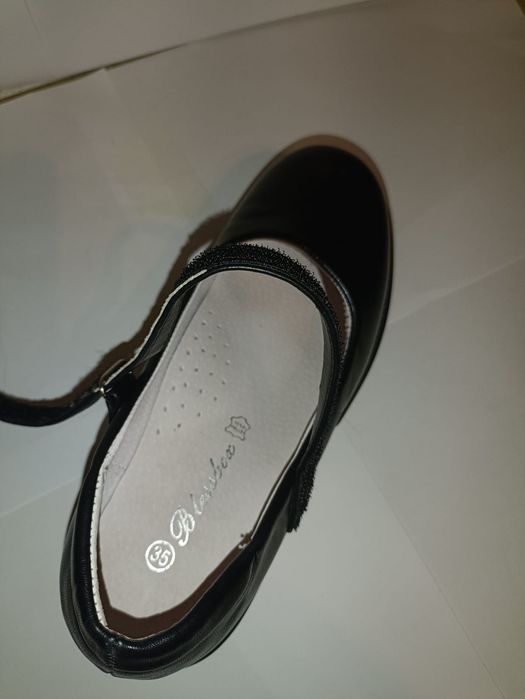 Школьные Туфли На Каблуке С Липучкой