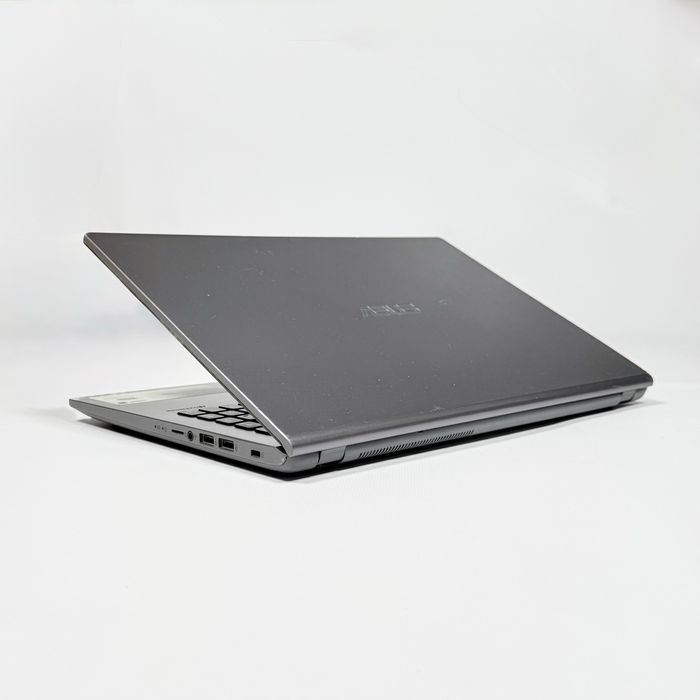 Лаптоп ASUS VivoBook 15/FHD/i7-8565U/16GB DDR4/256GB SSD