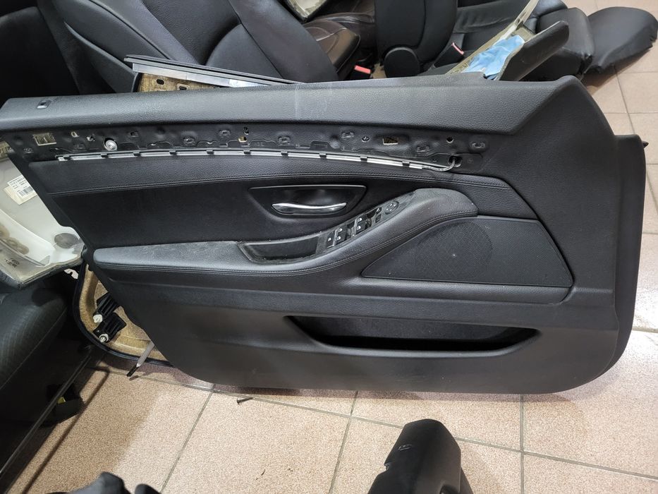 Кожен  салон седалки за BMW F11