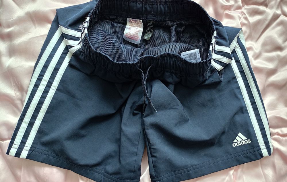 Къс панталон Adidas