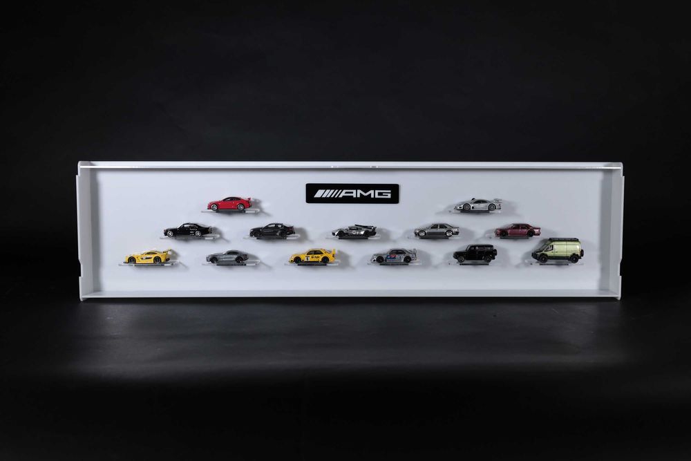 Vitrina acrilica- locuri-machete 1:64-Hotwheels,Mini GT,Kaido