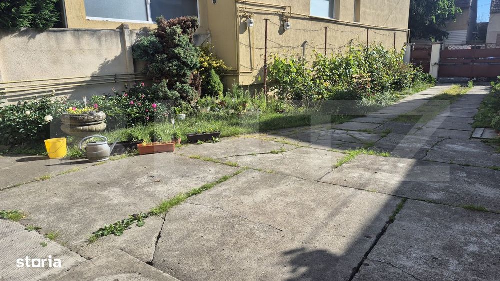 Casa de vanzare, 410 mp, teren 885 mp, zona Semicentrala