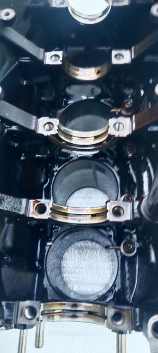 Блок коленвал Мерседес 111й, 2.0