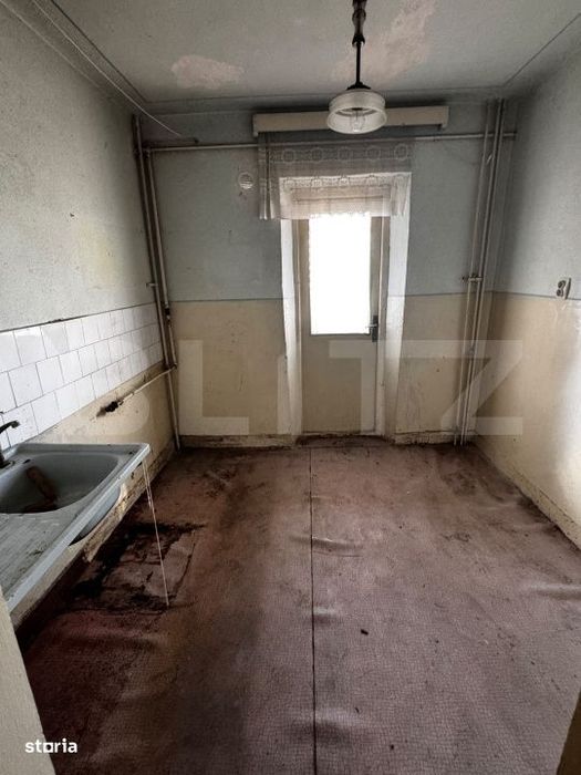 Apartament de vanzare, 50 mp, zona Centru - Ocna Mures — fotografia 1