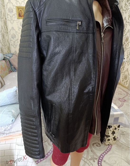 Ремонт кожаных курток и всех видов одежды.