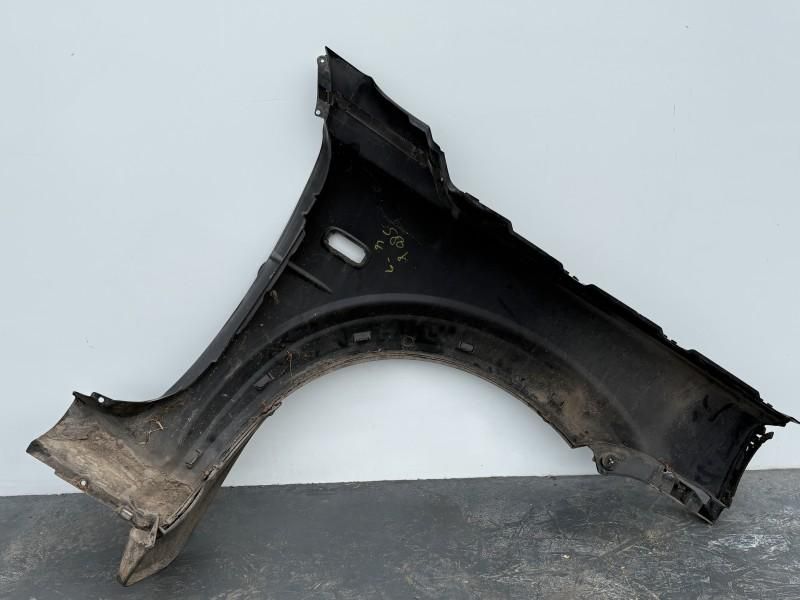 Aripa fata stanga Land Rover Freelander 2