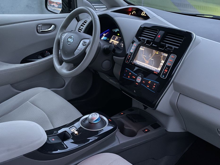 Nissan LEAF - 80KW/h -Automat -Climă -Full Led