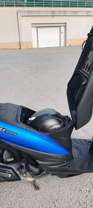 Продавам скутер Suzuki Address 110
