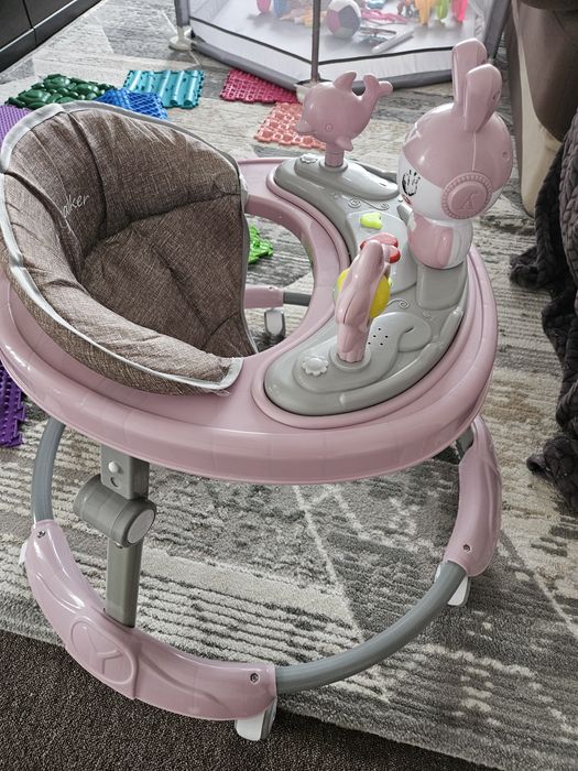 Ходунок детский розовый