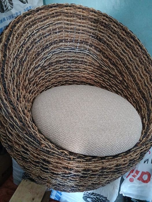 Новое кресло из ротанга