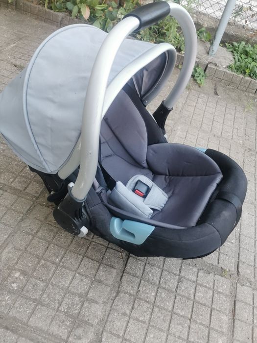 Бебешка количка с кошче за кола за новородено