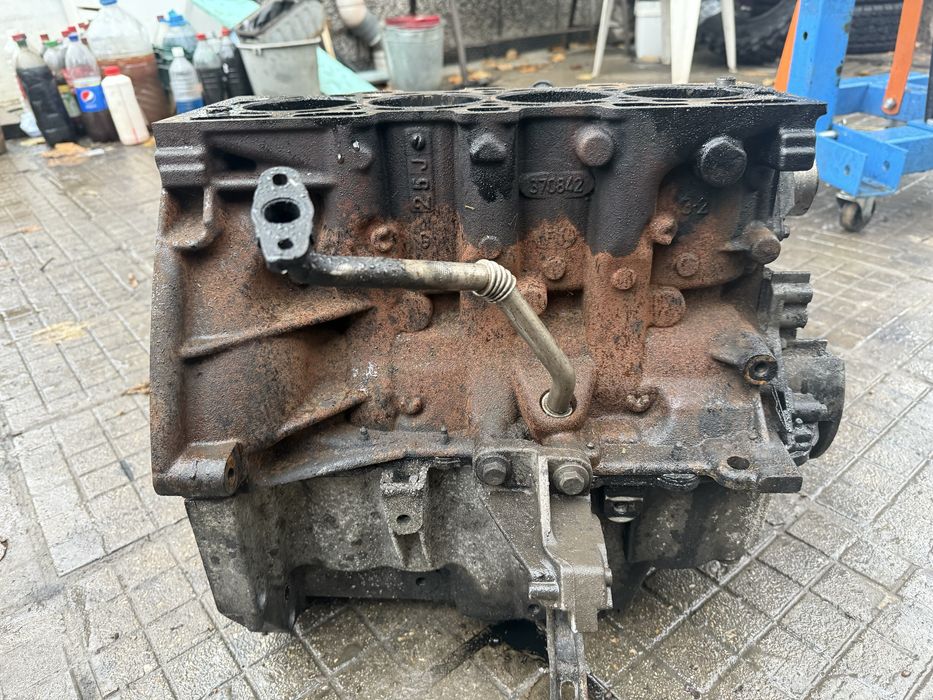 Двигател/Блок 1.5 dci, код К9К, рено, нисан