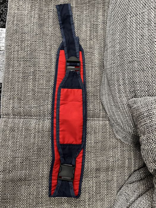 Sling pentru bebelusi