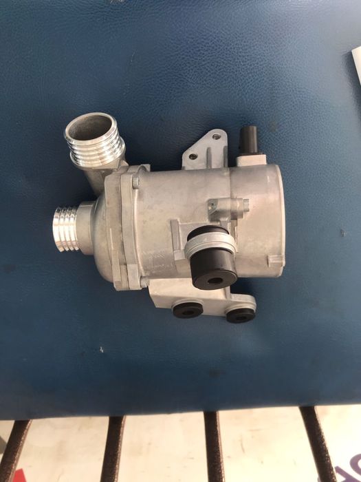 Помпа Pierburg для Bmw N43