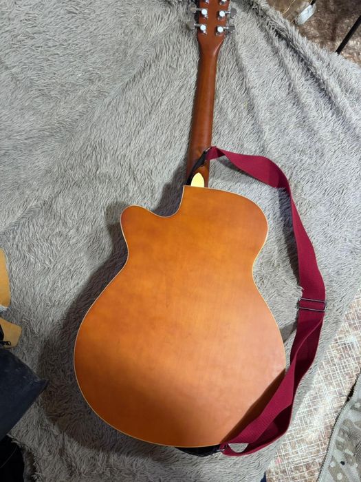 Гитара все в комплекте