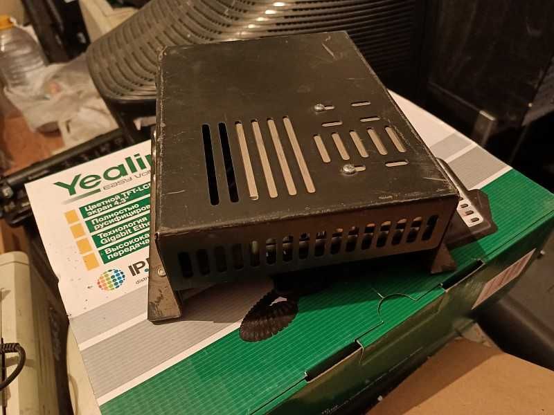 Продам блок питания "Mean Well LRS-100-12".